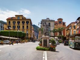 Sorrento, Piazza Tasso